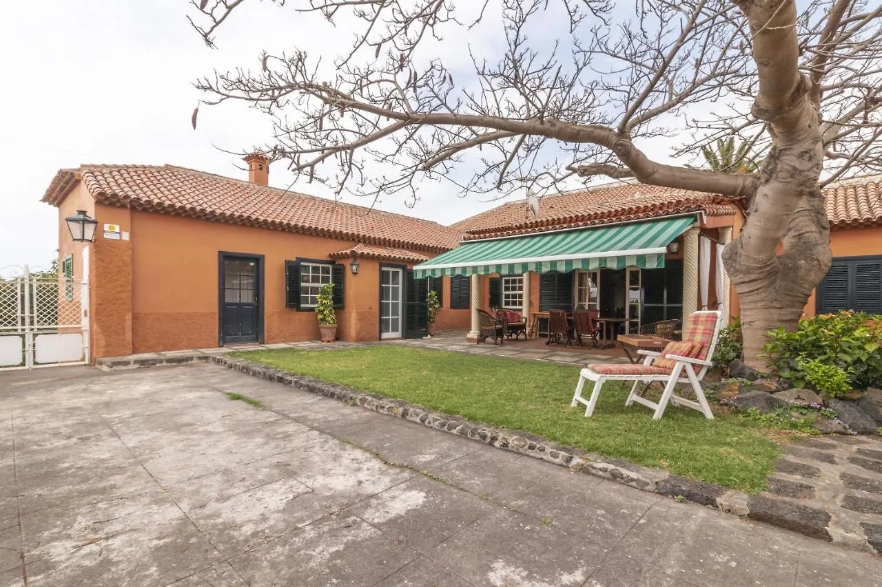 Rural House Los Orovales With Terrace And Parking Vila Puerto de la Cruz  Casa de Férias